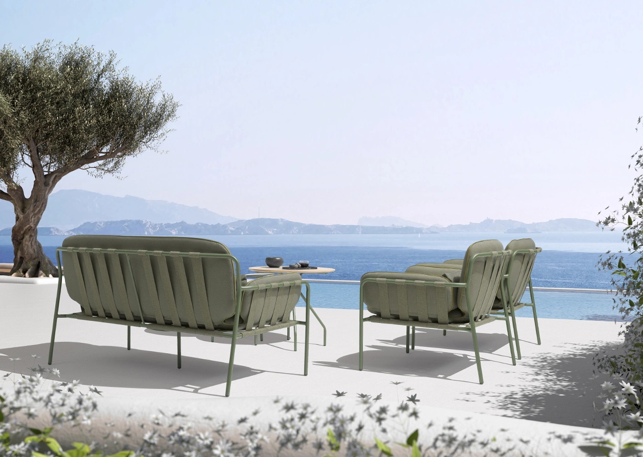 AURA 05-1743673911796